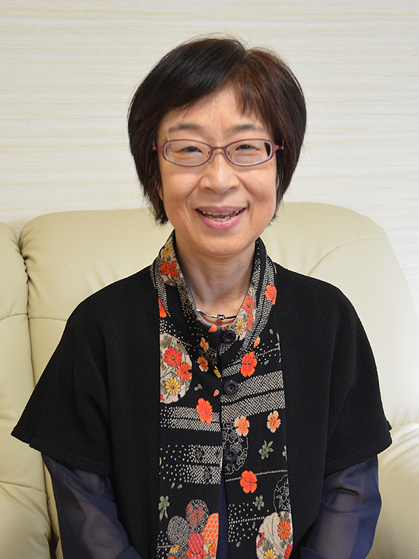 親鸞の和讃を歌う作曲家　平田聖子氏