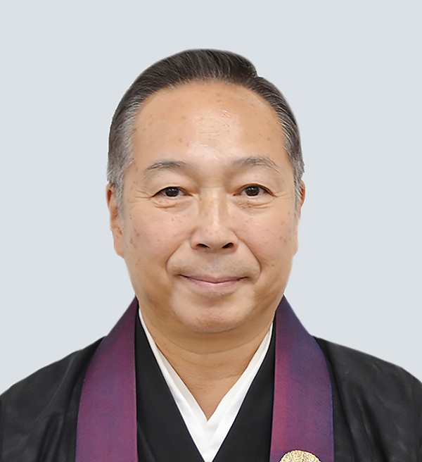 秦直樹宗務総長
