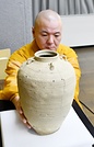 俊芿律師とその弟子とみられる遺骨が収められていた骨壺