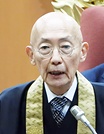 参議会で再選の挨拶をする木越渉宗務総長（16日）