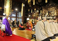 福𠩤隆善󠄄法主を導師に営まれた「終戦八十年追悼・平和誓願法要」