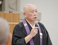 宗務庁舎の建て替えについて方針を述べる三神宗務総長