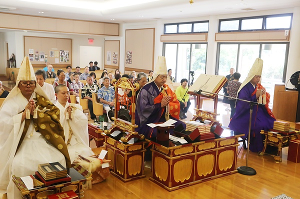 ハワイ日蓮宗別院で行われた終戦80年慰霊法要