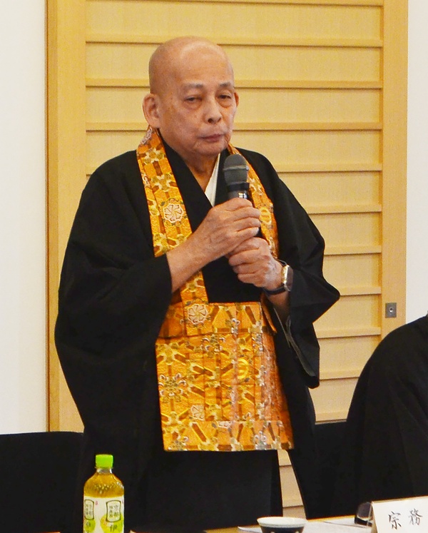 5期目を迎えて挨拶する佐分総長