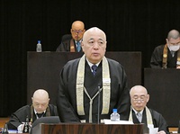 「総本山長谷寺開山1300年に宗派を挙げて全力で取り組みたい」と語る川田宗務総長