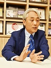 「文科行政35年で培った人脈を生かし、政策を実現していくことが強み」と語る伊藤長官
