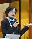 兵役拒否から一人一人の行動が大切だと語る市川教授