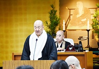 山内駐車場の有料化方針を示す今川宗務総長
